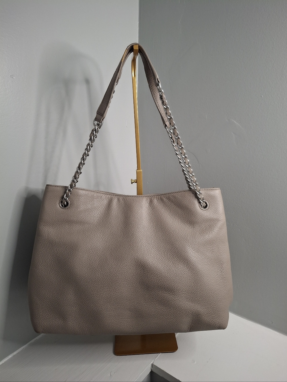 Tory Burch Taupe Pebbled Leather Chain Strap Tote Shoulder Bag Large - Picture 2 of 10